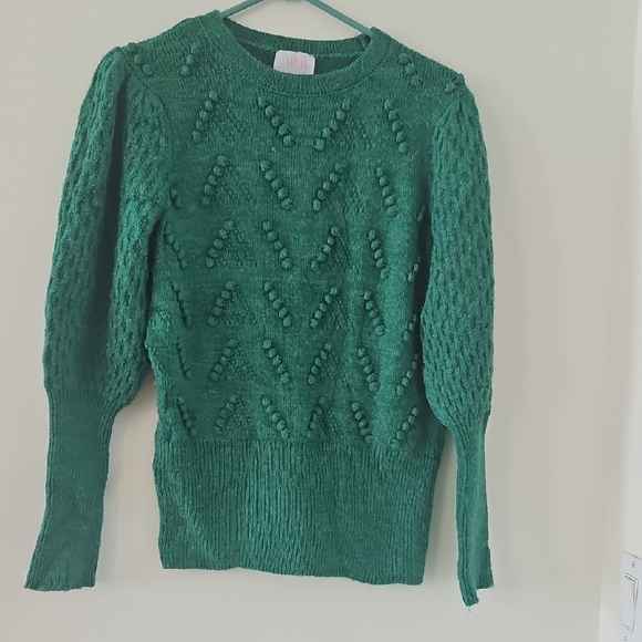 Elegant Emerald Knit Sweater by [Brand] - Picture 1 of 2